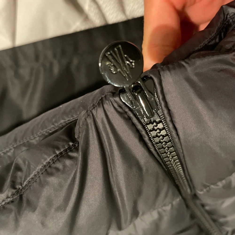 MONCLER VEST - Picture 7 of 10